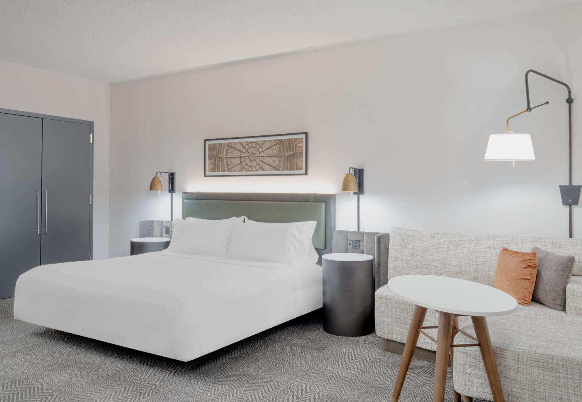 Crowne Plaza Indianapolis-Dwtn-Union Stn By Ihg Hotel Bagian luar foto