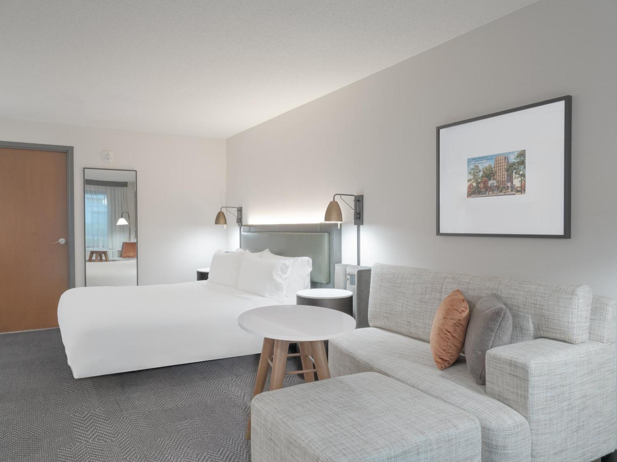 Crowne Plaza Indianapolis-Dwtn-Union Stn By Ihg Hotel Bagian luar foto