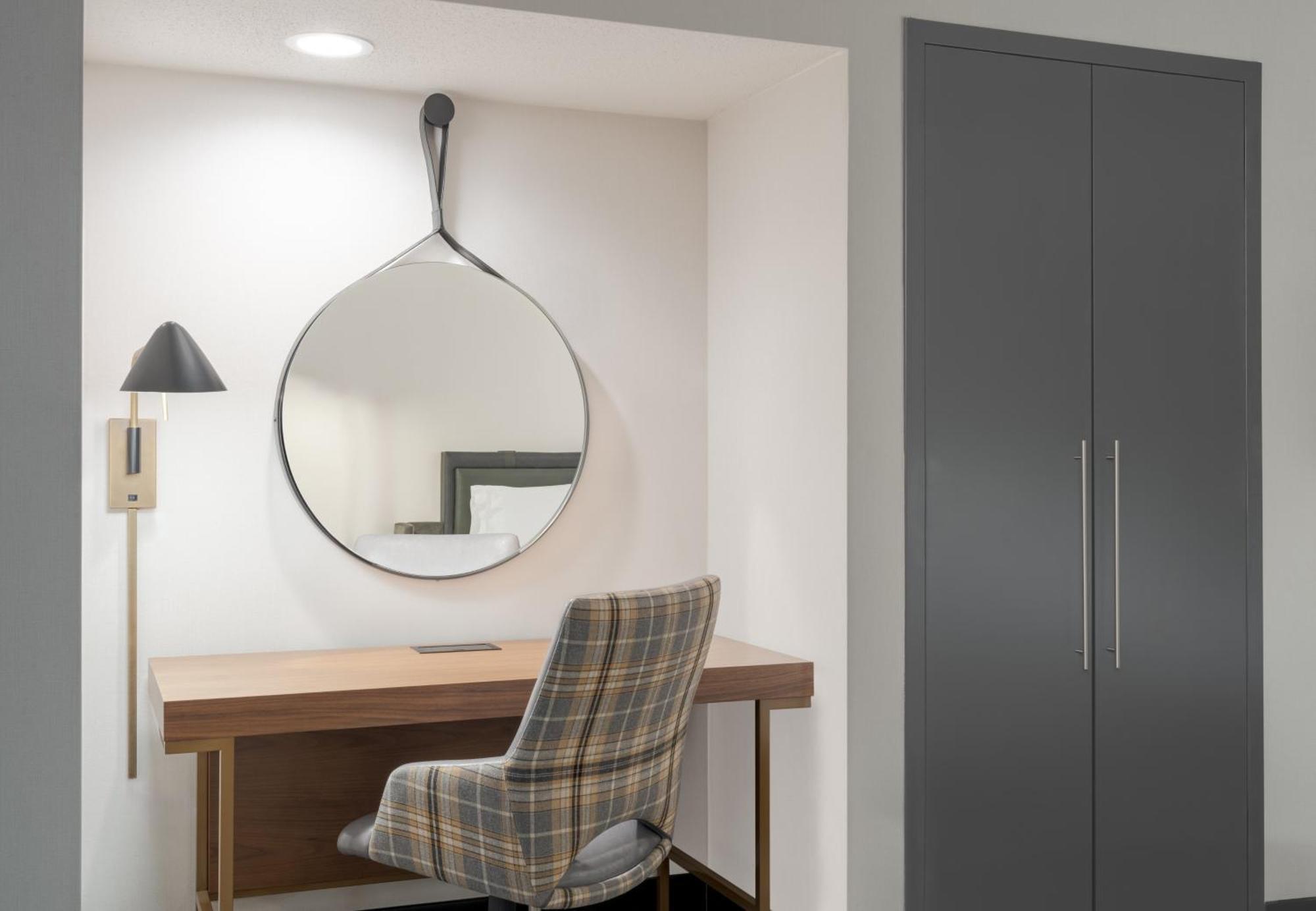 Crowne Plaza Indianapolis-Dwtn-Union Stn By Ihg Hotel Bagian luar foto
